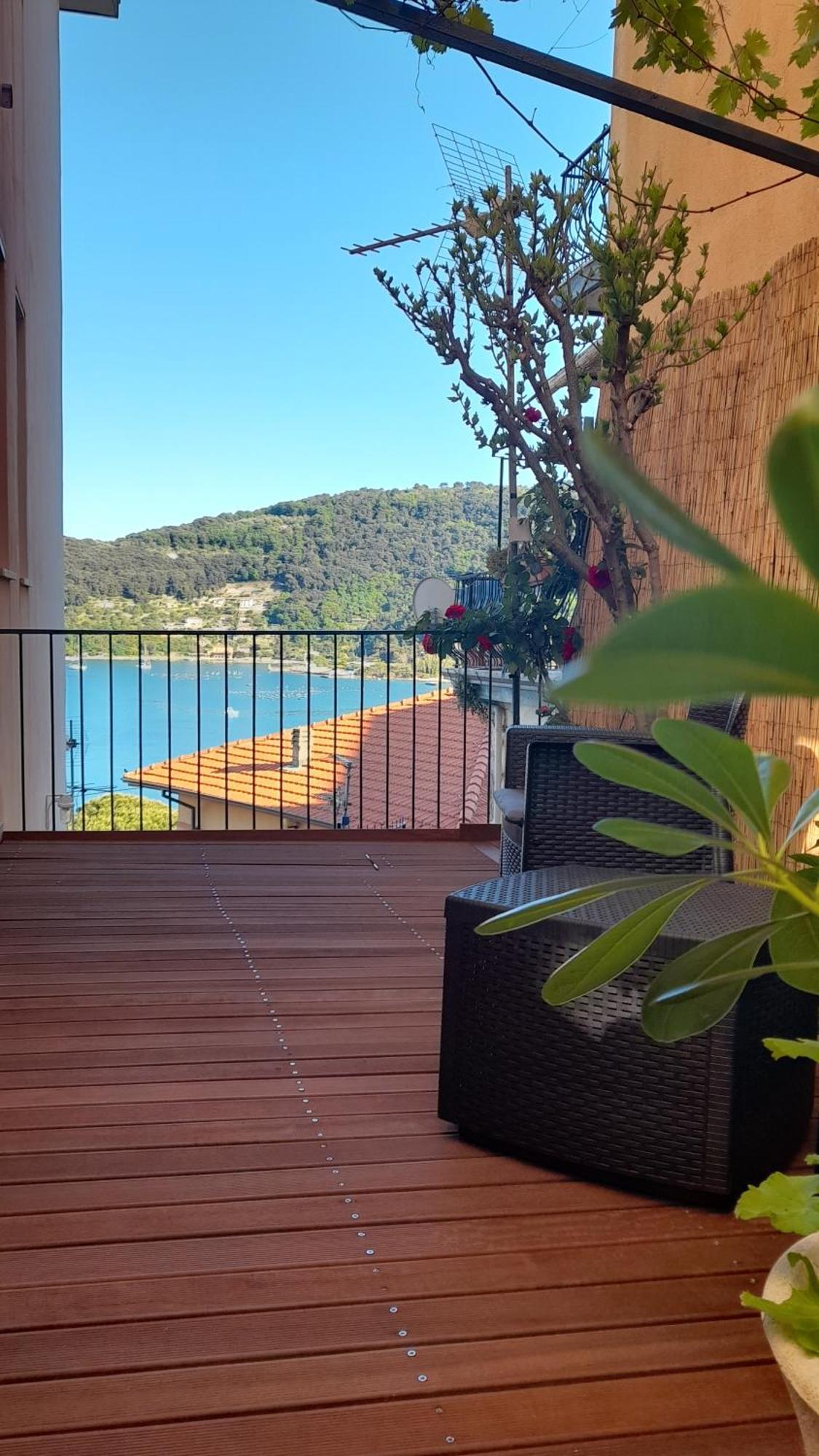 Casa Vacanze Ibiscus Porto Venere Esterno foto