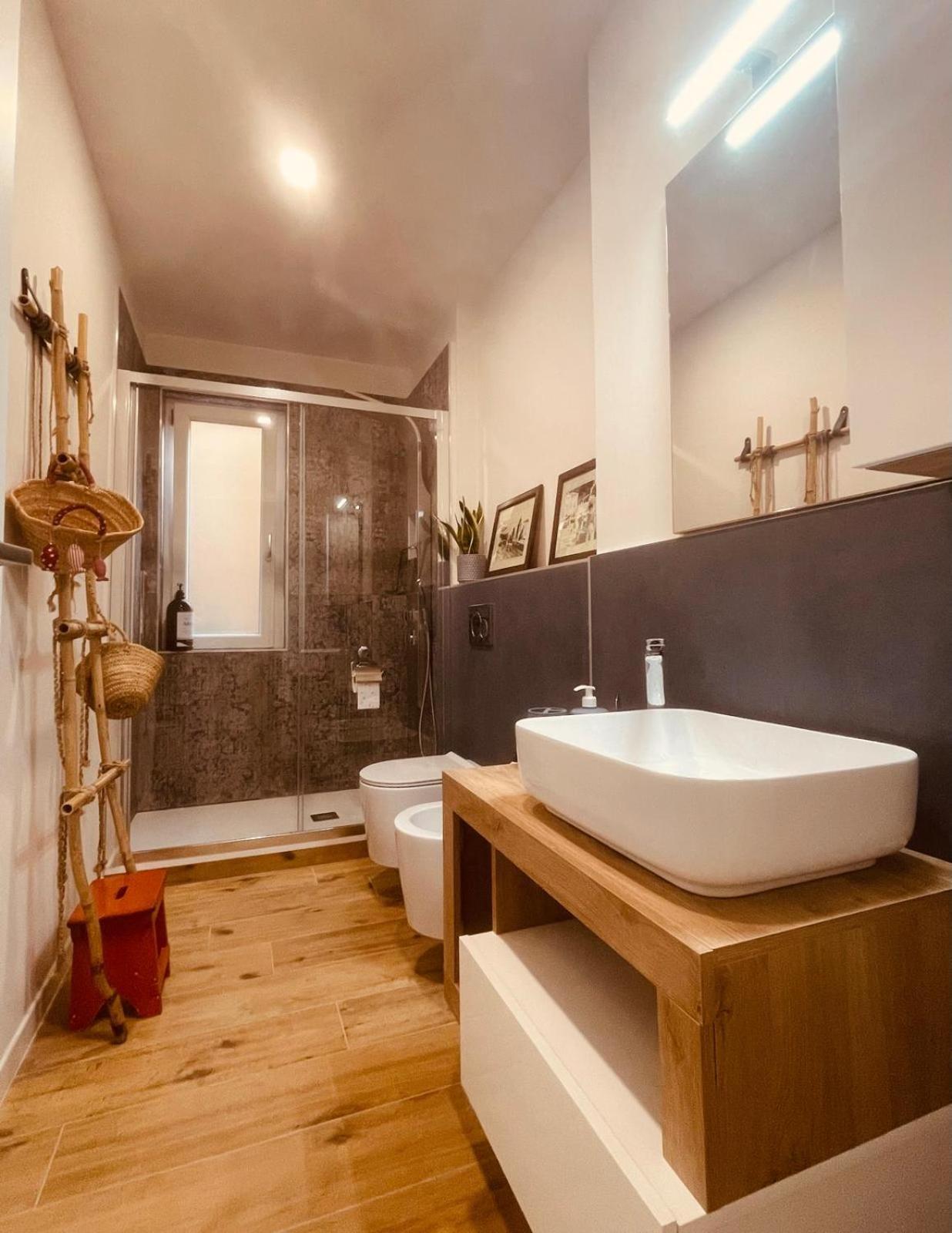Casa Vacanze Ibiscus Porto Venere Esterno foto