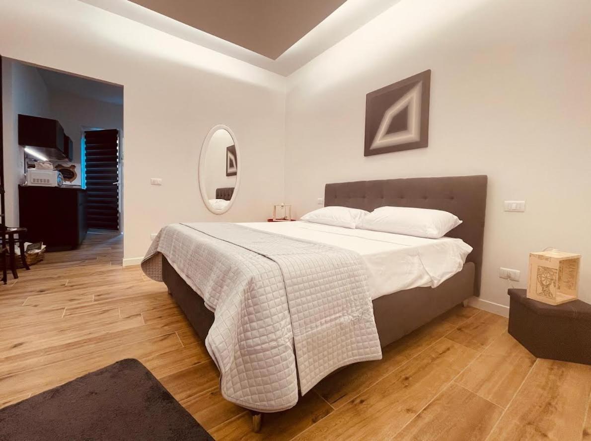 Casa Vacanze Ibiscus Porto Venere Esterno foto
